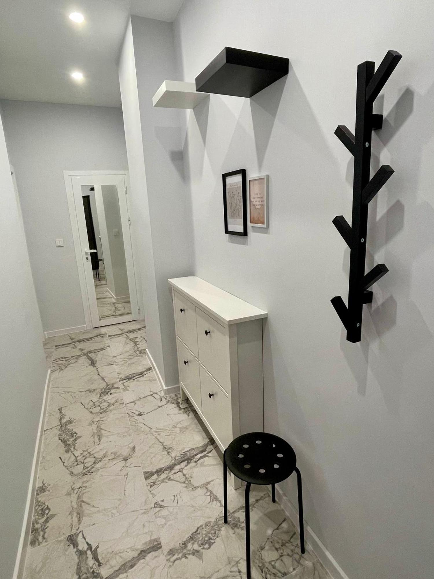 Vanquish Central Apartment Varna Exterior photo